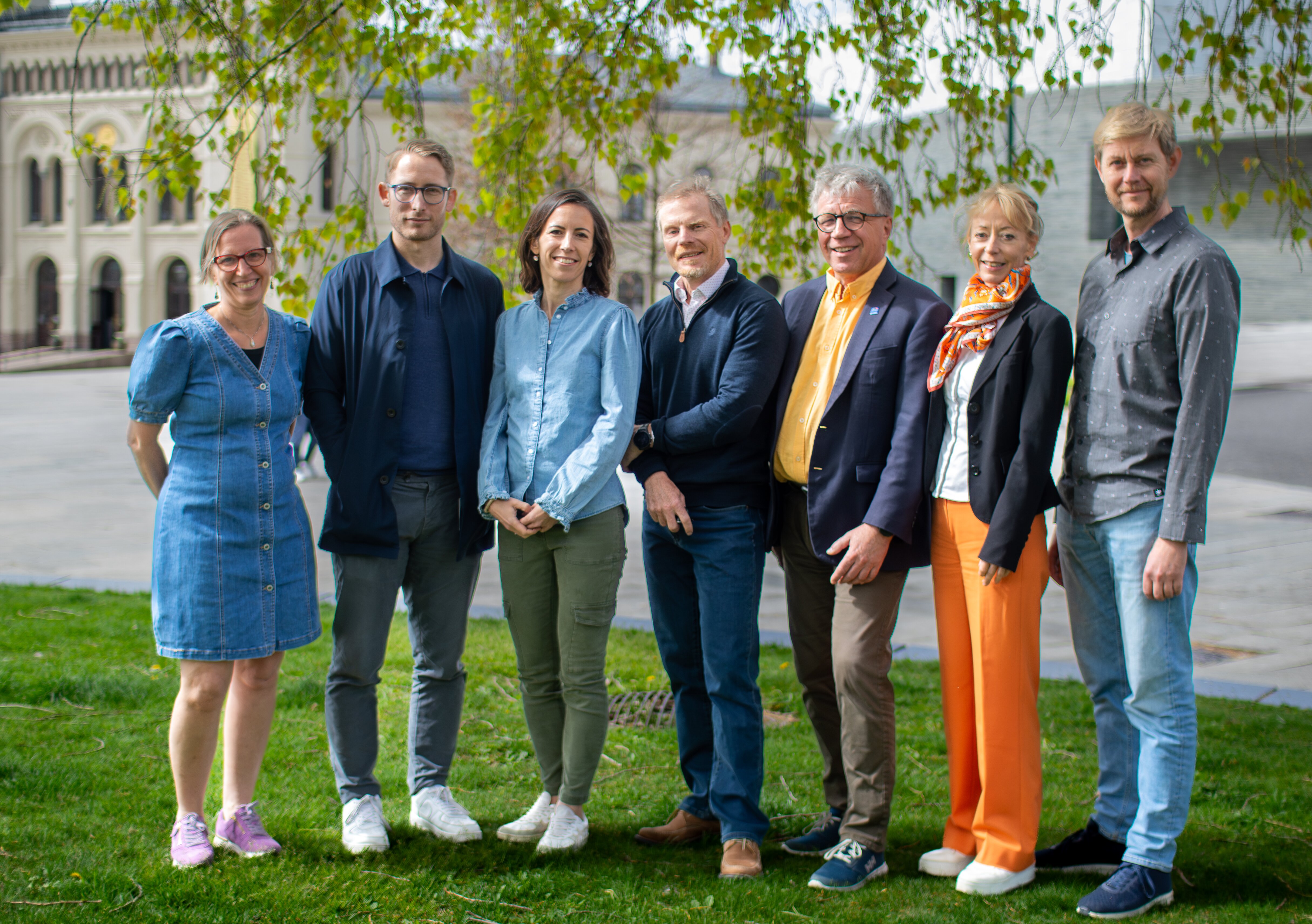 Fra venstre: Koordinator Anne Solheim, Kompetansemeglere: Vegard Sæterøy, Katja Kerschke, Per Olve Tobiassen, Ola Rostad, Trine Radmann og Gisle Mardal